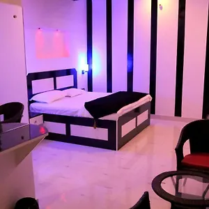 Hotel V Chambal Paradise